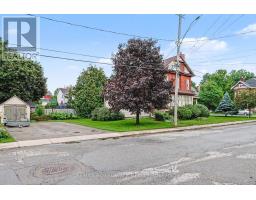 10 Glen Avenue, Smiths Falls, ON K7A1R9 Photo 8