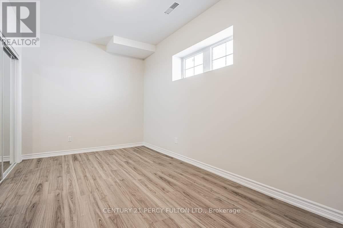 77 BARKERVILLE DRIVE, Whitby — photo 8