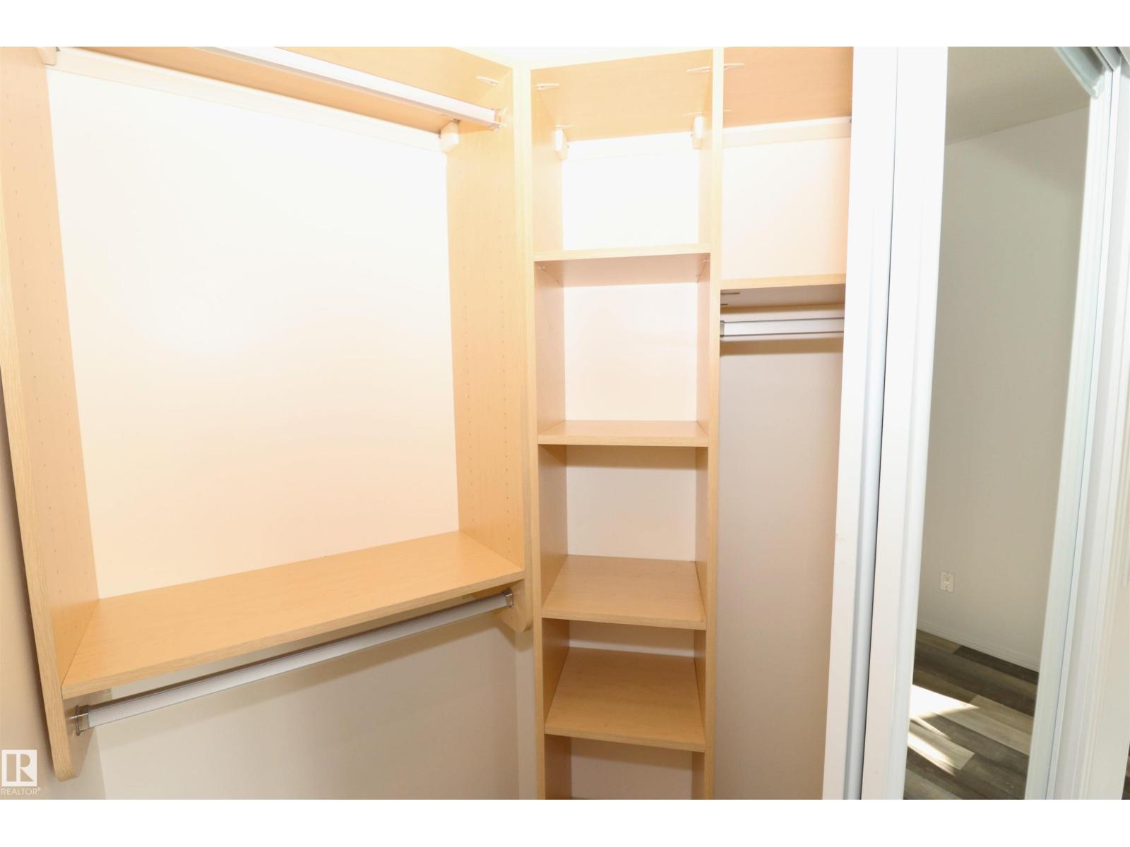 #103 9804 101 ST NW - 25