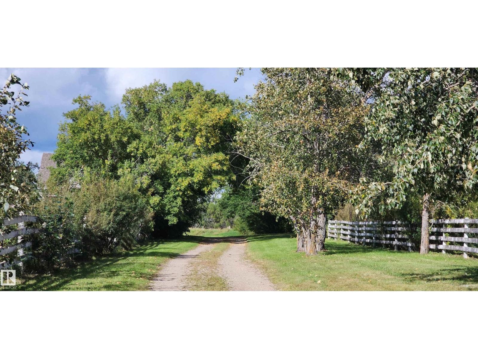 7204 Twp Rd 570A - 10