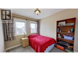 109 Heartland Boulevard, Cochrane, AB T4C2R1 Photo 13