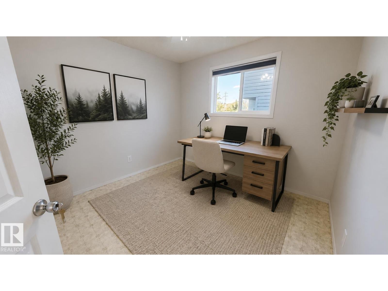 7936 3 Avenue SW, Ellerslie — photo 12 of 30: Property photo