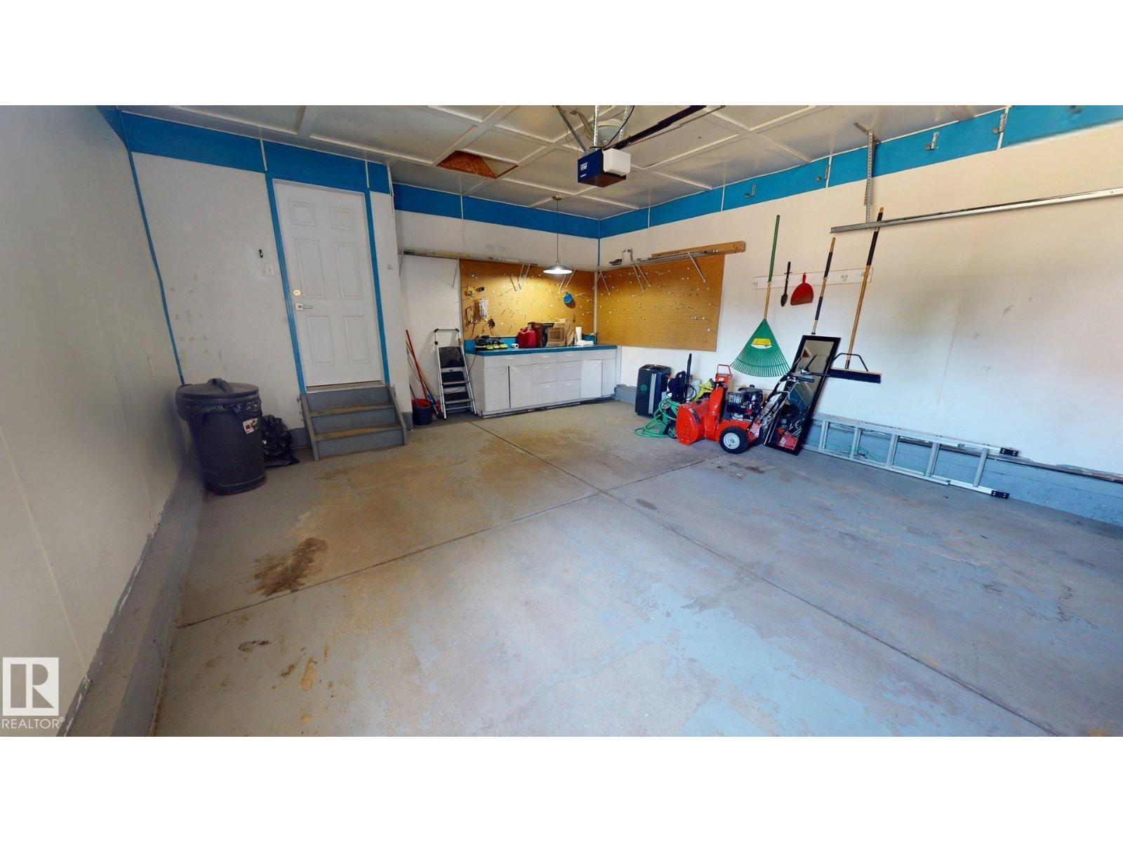 7936 3 AV SW - Image 31