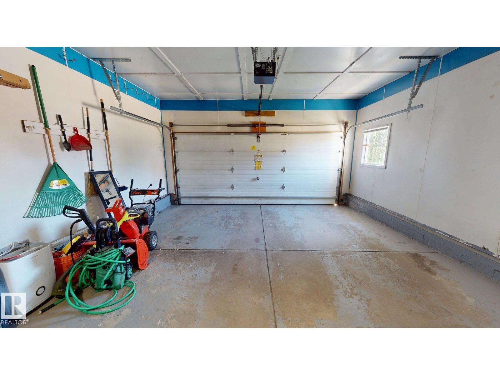 7936 3 AV SW - Image 32