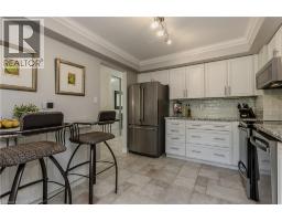 2pc Bathroom - 5411 Lakeshore Road Unit# 9, Burlington, ON L7L1E1 Photo 8