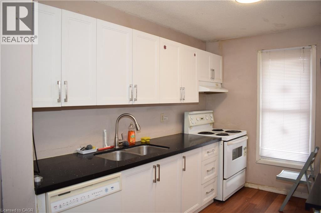 #1 249 CEDARBRAE Avenue - 10