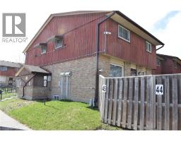 4pc Bathroom - 249 Cedarbrae Avenue Unit# 1, Waterloo, ON N2L4S8 Photo 7