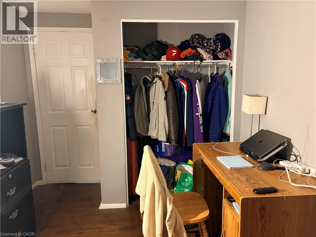 #1 249 CEDARBRAE Avenue - 17
