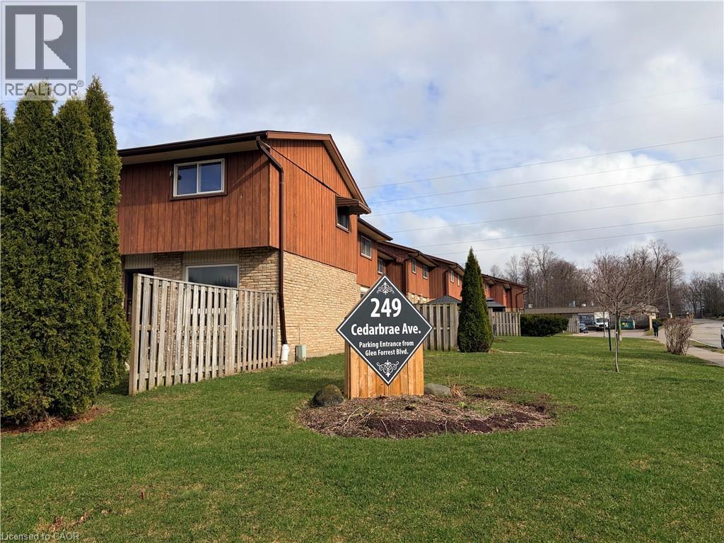 #1 249 CEDARBRAE Avenue - 30
