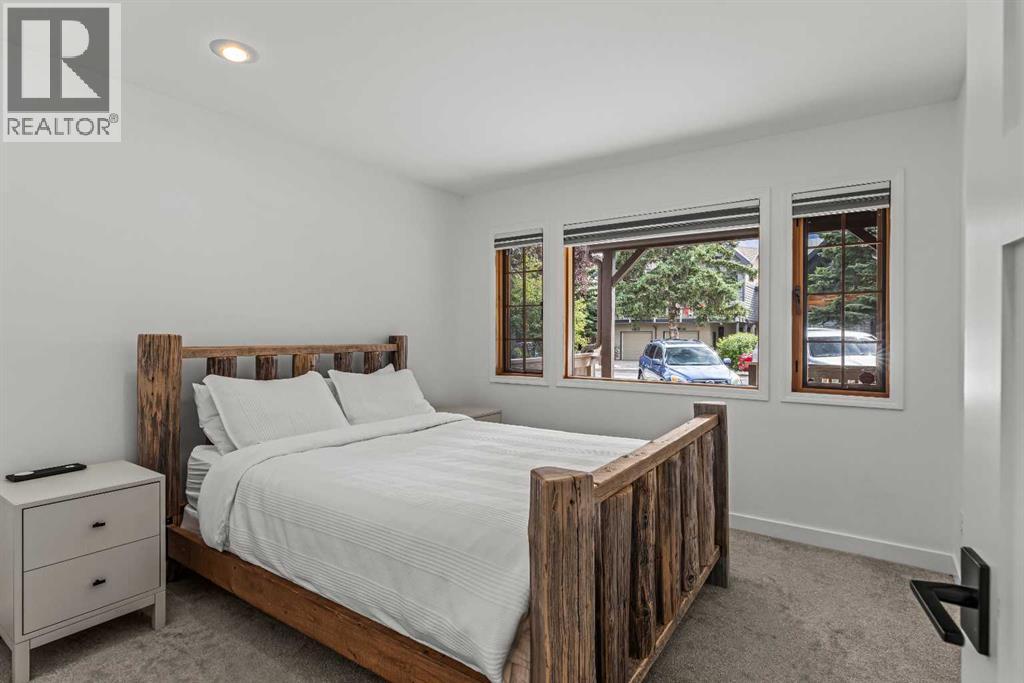 #4 822 5 Street - Image 36
