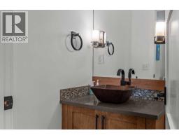 4, 822 5 Street, Canmore, AB T1W2G4 Photo 20