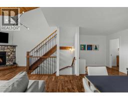 3pc Bathroom - 4, 822 5 Street, Canmore, AB T1W2G4 Photo 8