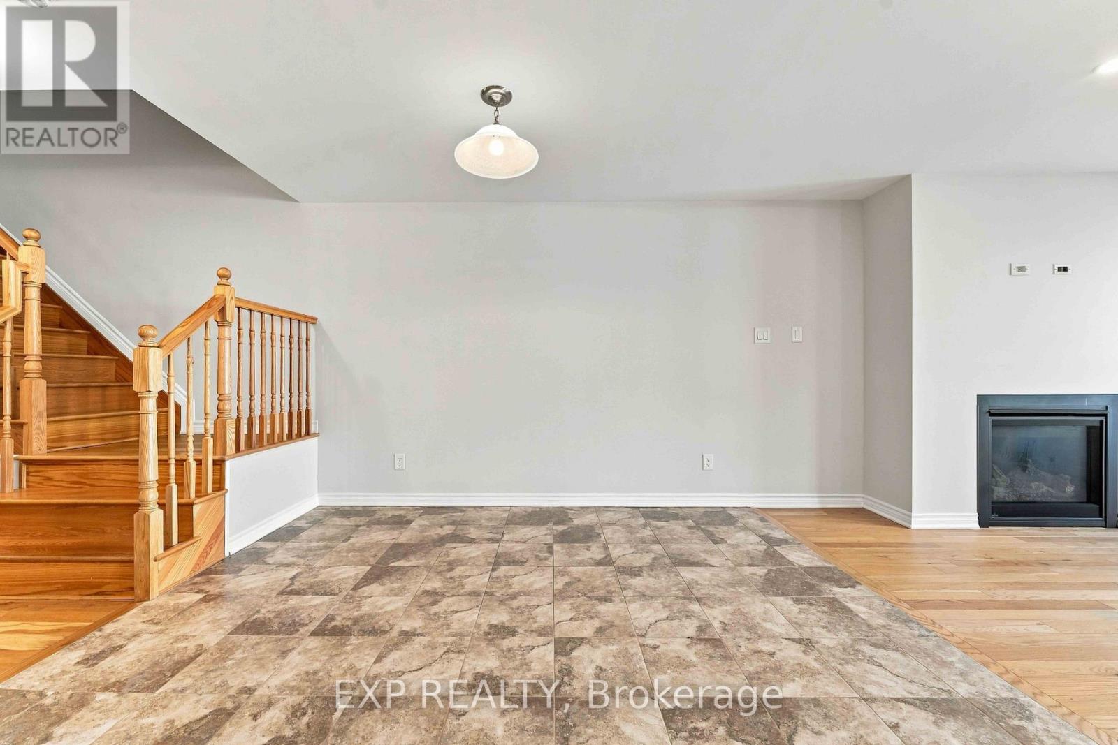 3 Bed, 3 Bath House for Sale in Ottawa – 608 PARADE DRIVE, Ottawa – MLS# X13770172 - Image 12