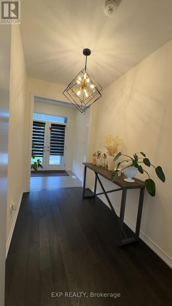 190 EXPLORER WAY - 10