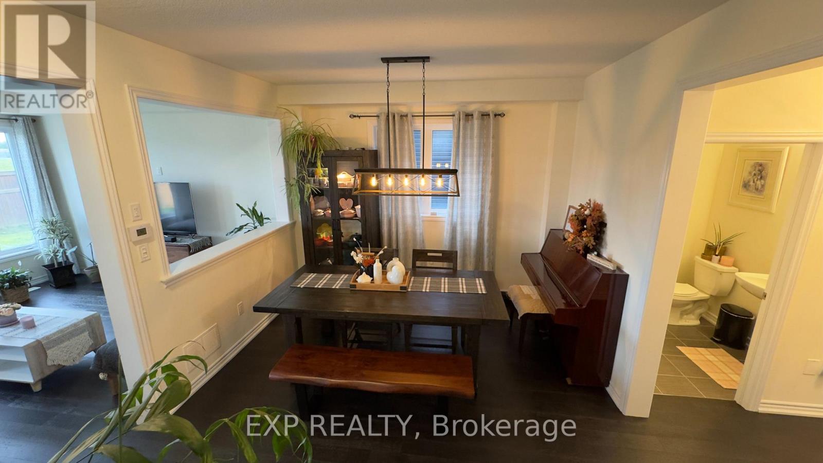 190 EXPLORER WAY - Image 17