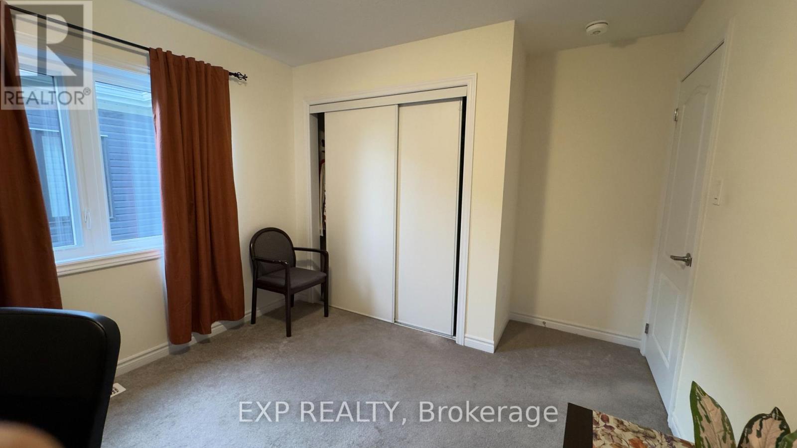 190 EXPLORER WAY - Image 28