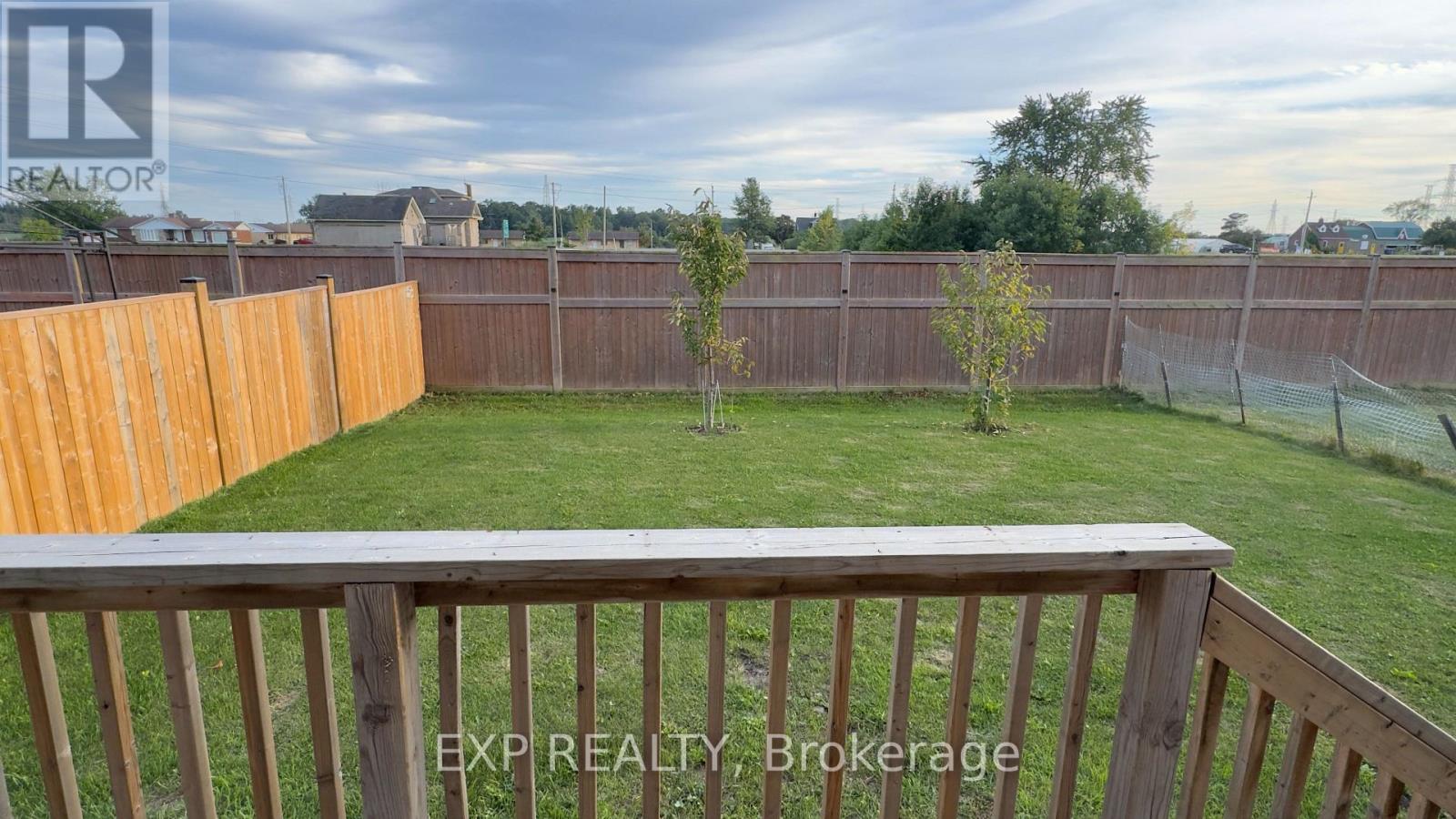 190 EXPLORER WAY - 43