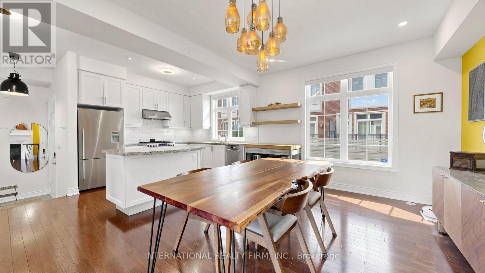110 LORRAINE DRIVE - 20