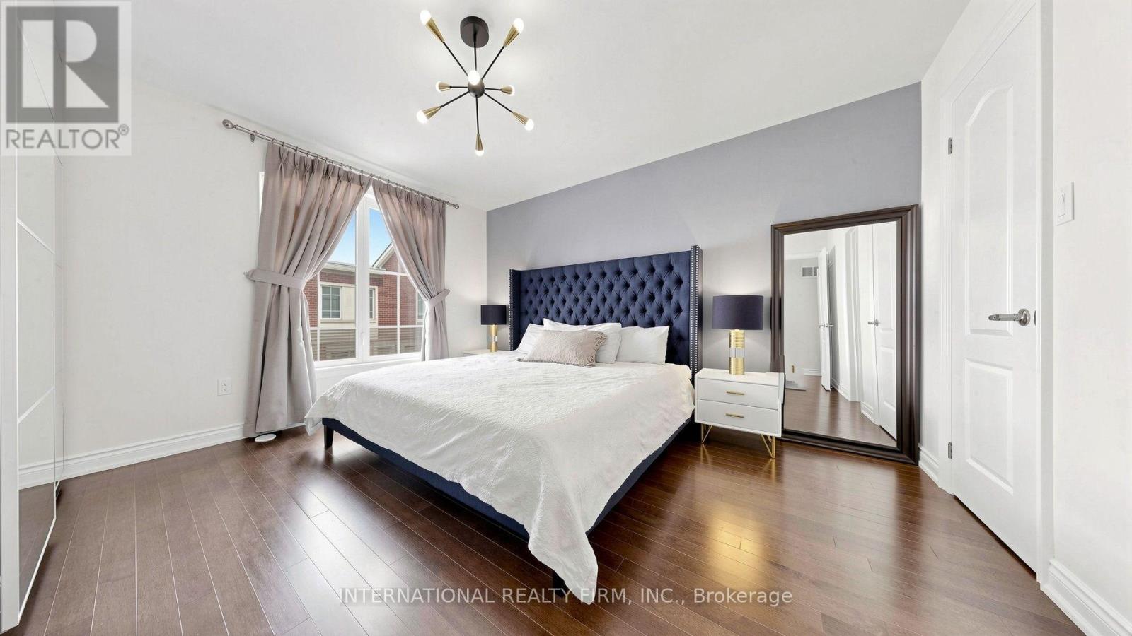 110 LORRAINE DRIVE - 25