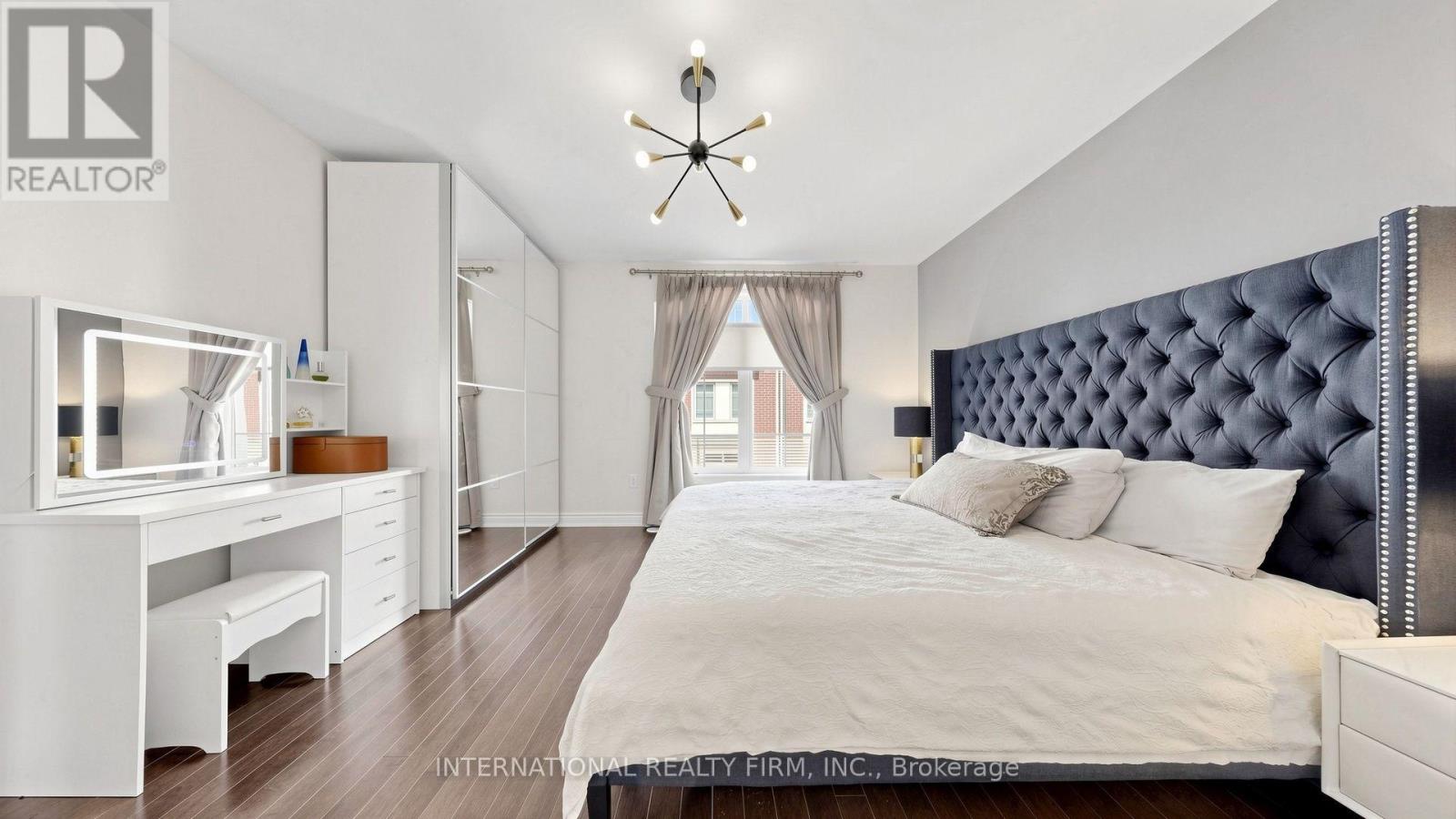 110 LORRAINE DRIVE - 28
