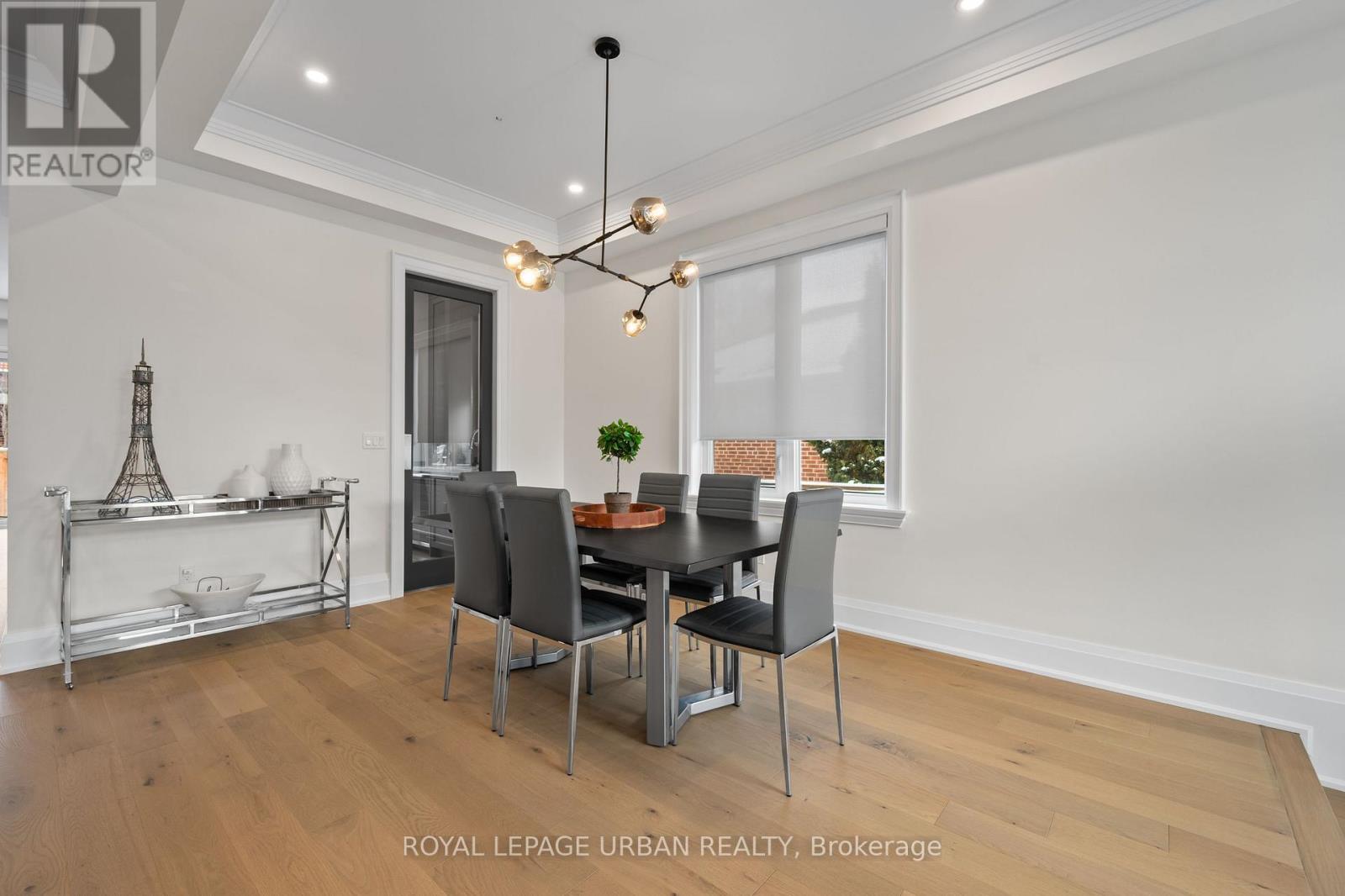 2540 ST CLAIR AVENUE E - 8