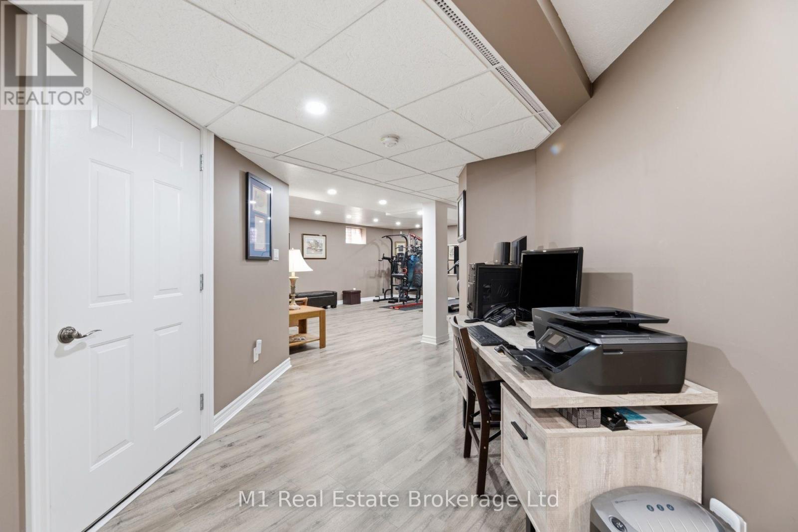 12 SWEENEY DRIVE - Image 27