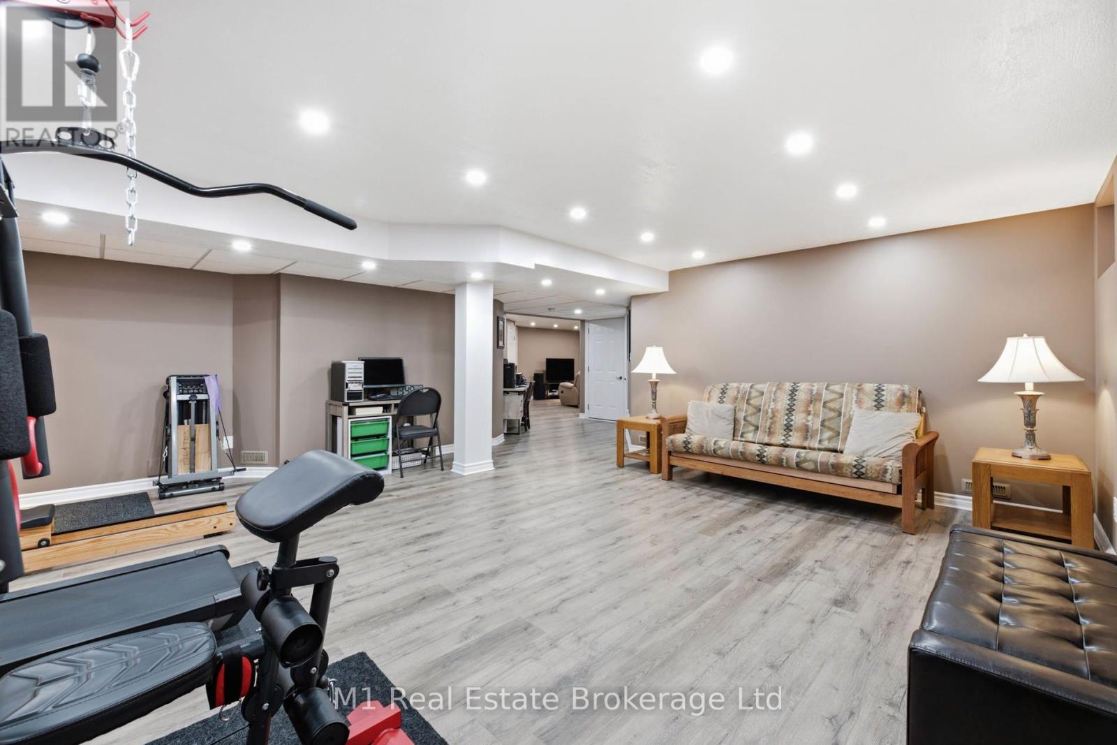 12 SWEENEY DRIVE - Image 30