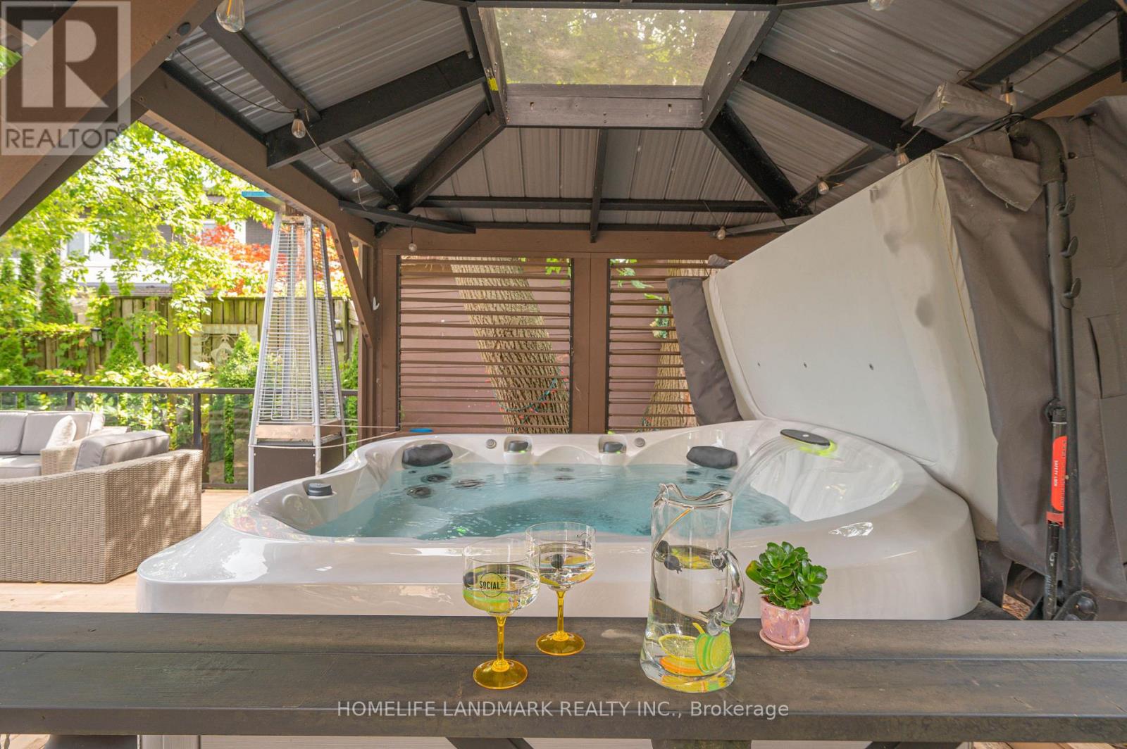 21 BEARWOOD DRIVE - 47