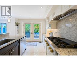 21 Bearwood Drive, Toronto, ON M9A4G5 Photo 16