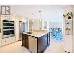 21 Bearwood Drive, Toronto, ON M9A4G5 Photo 17
