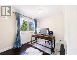 21 Bearwood Drive, Toronto, ON M9A4G5 Photo 29