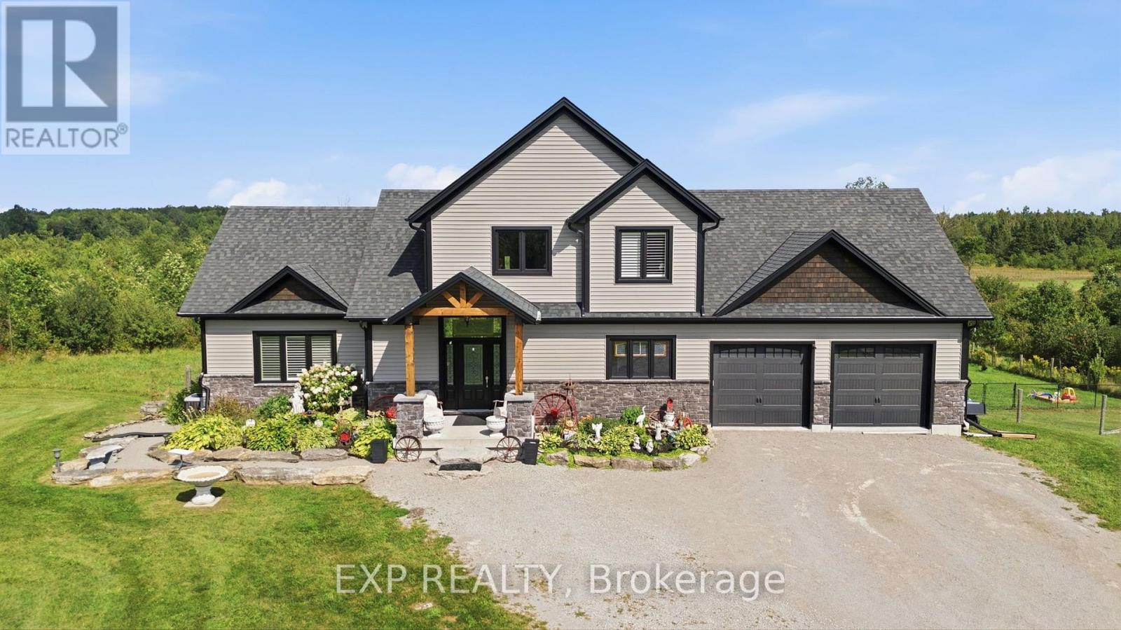 2166 VICTORIA ROAD - 13