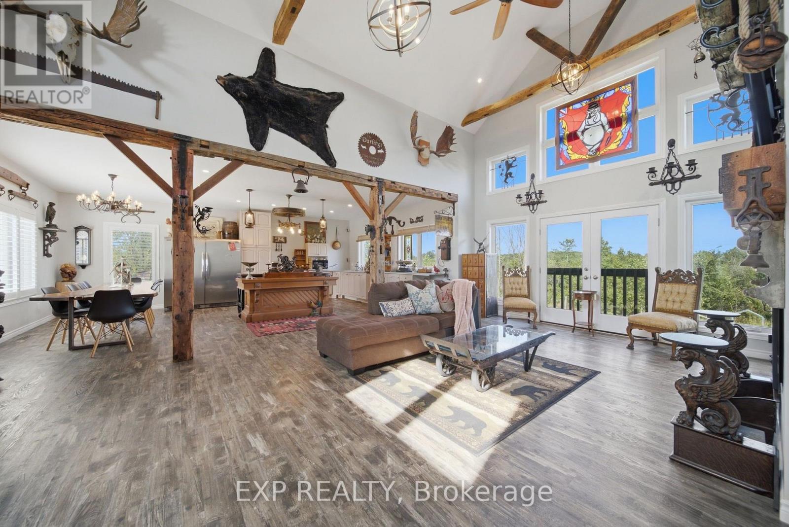 2166 VICTORIA ROAD - 17