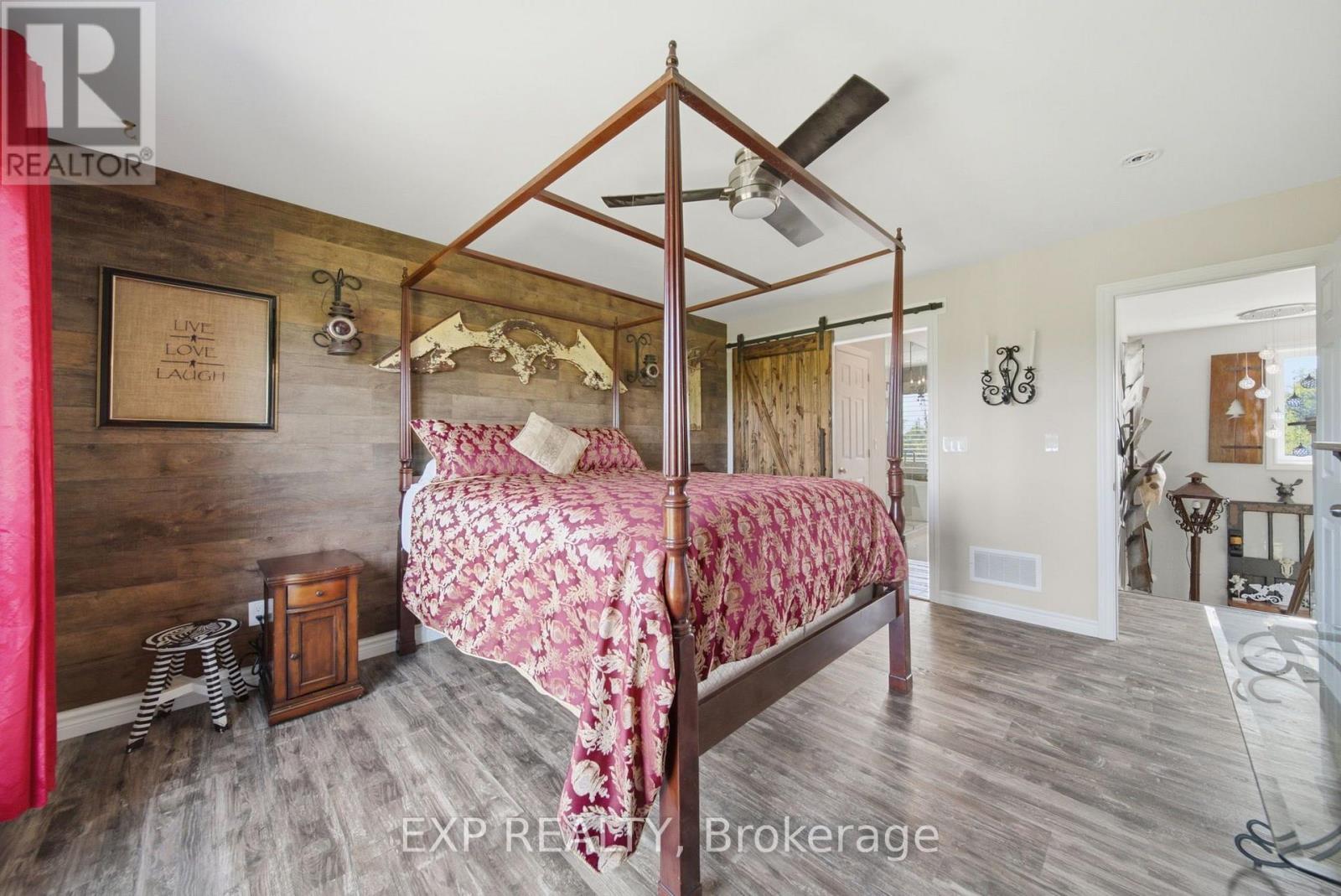 2166 VICTORIA ROAD - 26