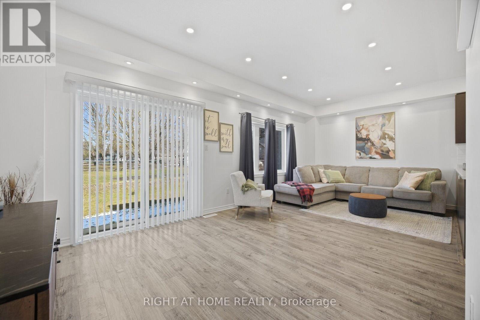 165 BERKSHIRE DRIVE - 18