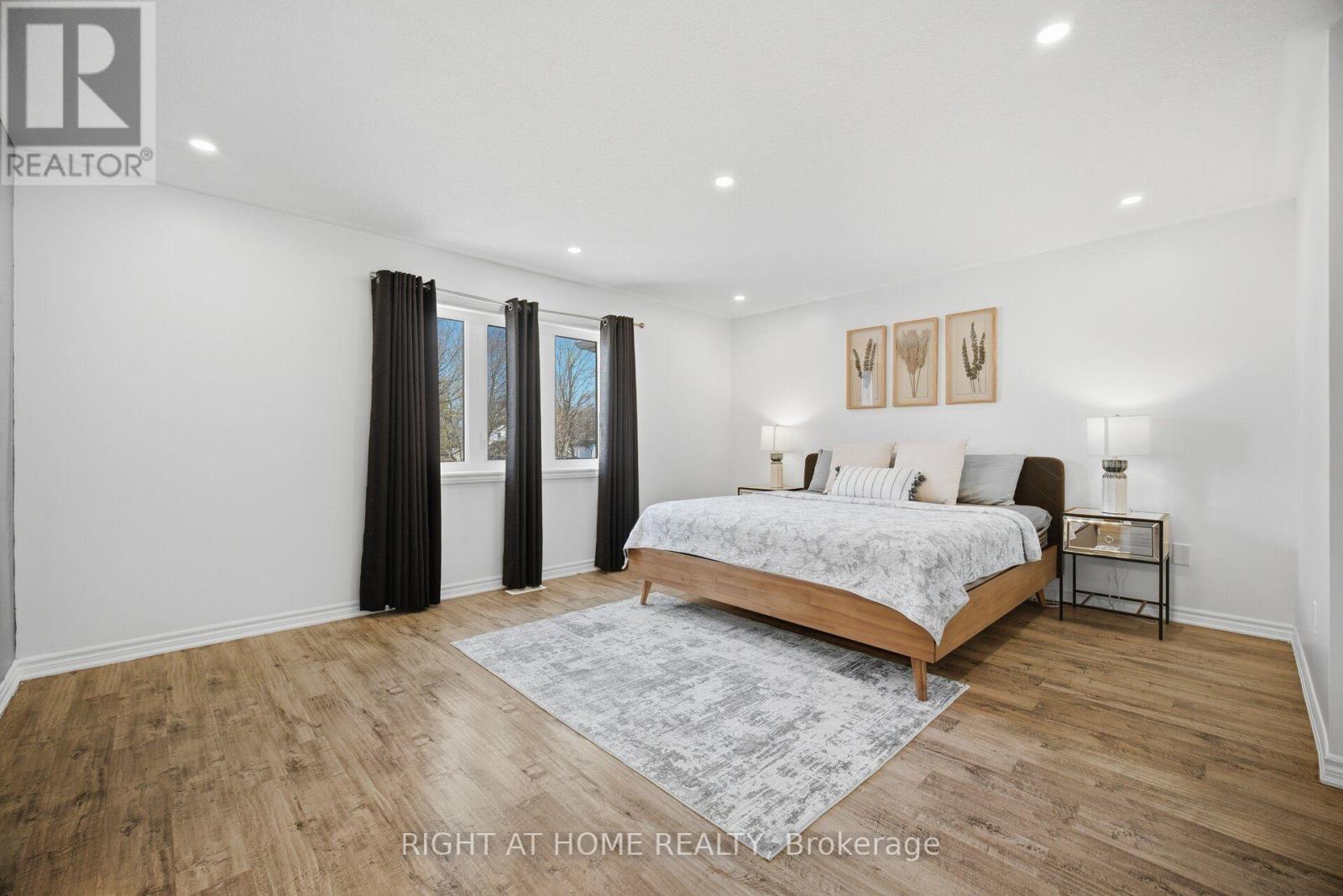 165 BERKSHIRE DRIVE - 23