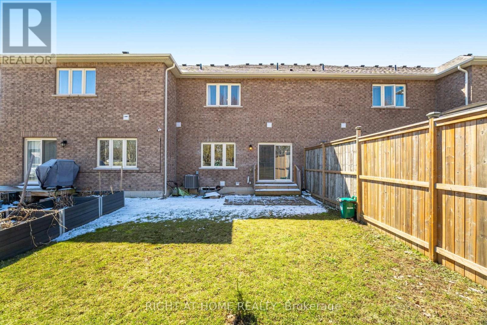 165 BERKSHIRE DRIVE - 41