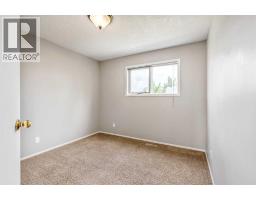 194 Mt Blakiston Road W, Lethbridge, AB T1K6M5 Photo 16
