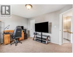 194 Mt Blakiston Road W, Lethbridge, AB T1K6M5 Photo 21