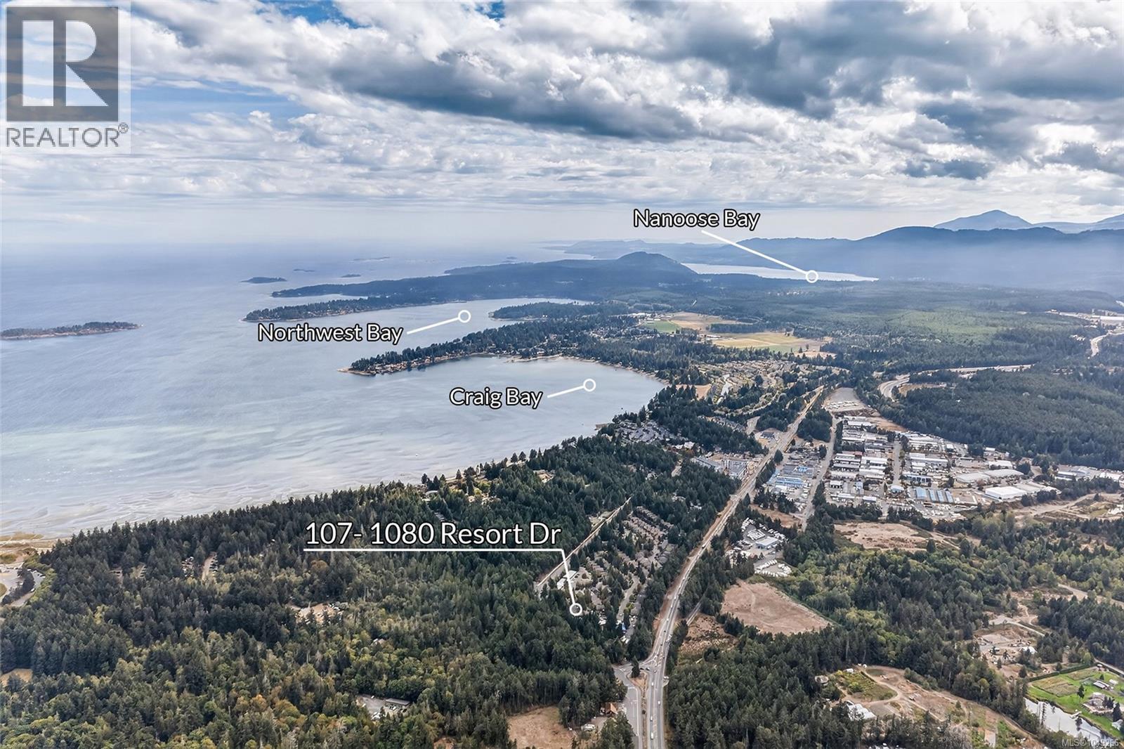 107 1080 Resort Dr, Parksville