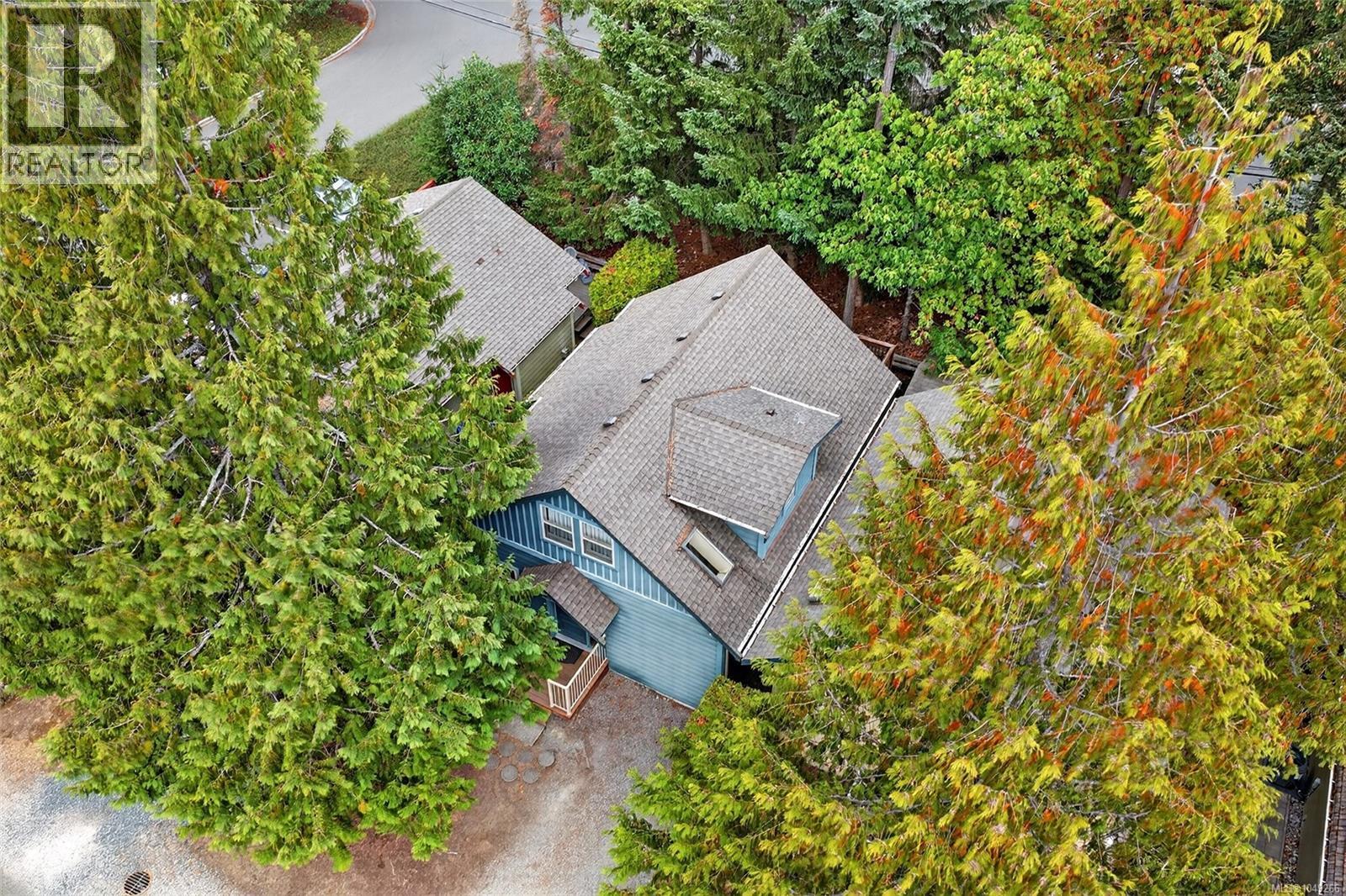 107 1080 Resort Dr, Parksville