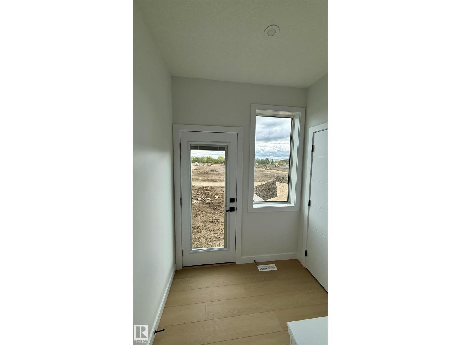 18639 130 ST NW - 16