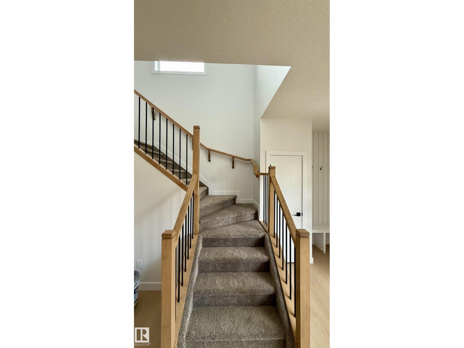 18639 130 ST NW - 18