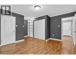 205, 808 Royal Avenue Sw, Calgary, AB T2T0L3 Photo 9