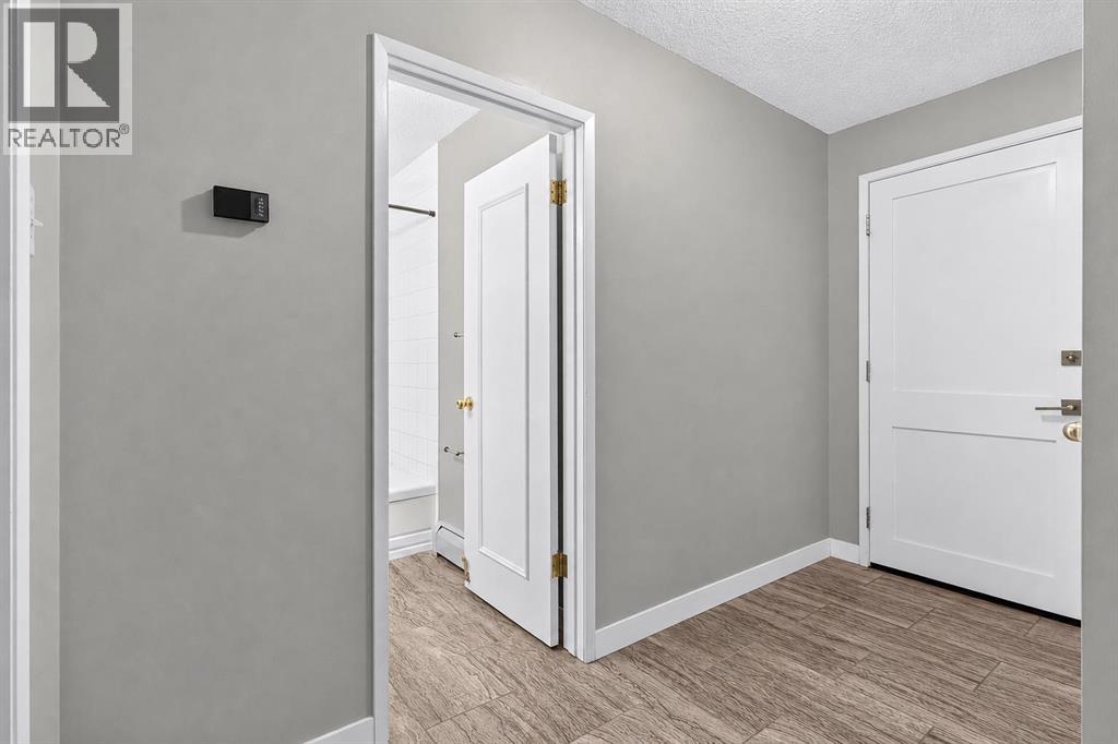 #205 808 Royal Avenue SW - 5