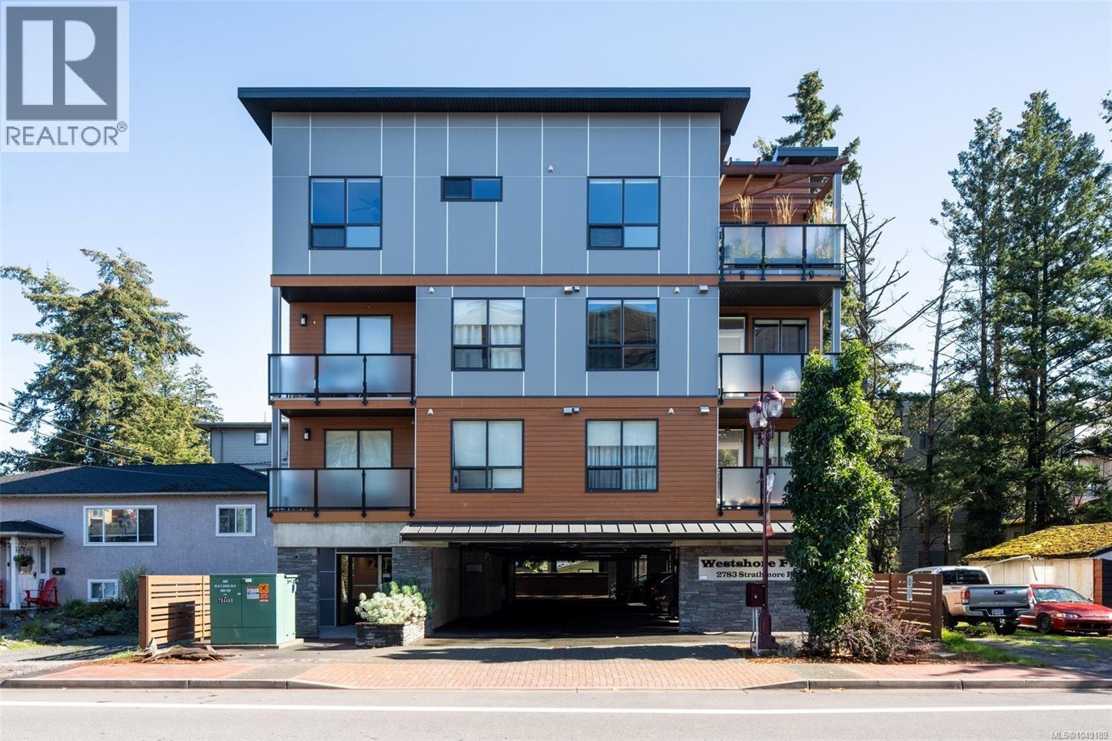 #305 2783 Strathmore Rd - 1