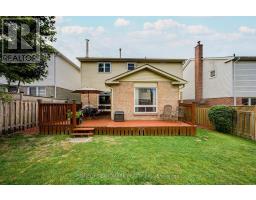 8 Closs Square, Aurora, ON L4G5H7 Photo 14