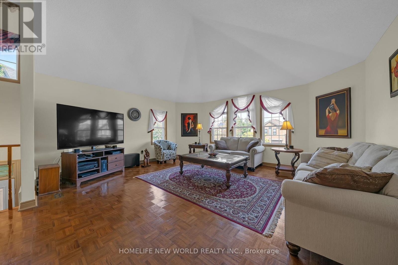 2326 YORKTOWN CIRCLE - 22