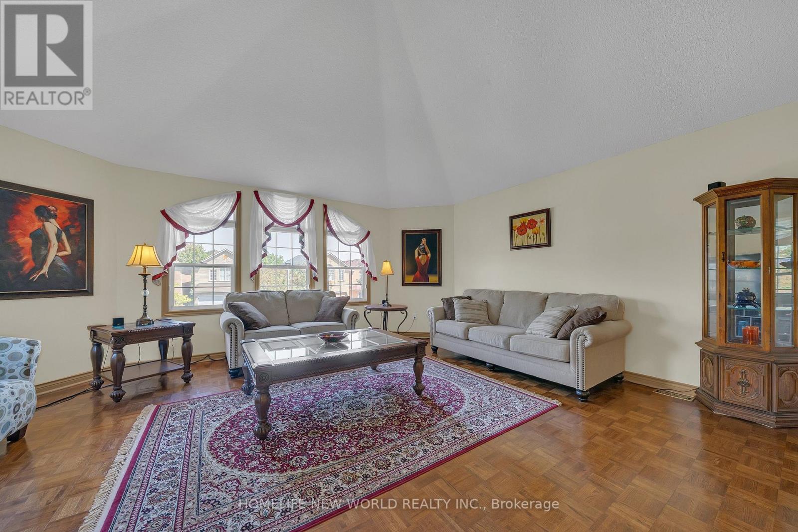 2326 YORKTOWN CIRCLE - 23