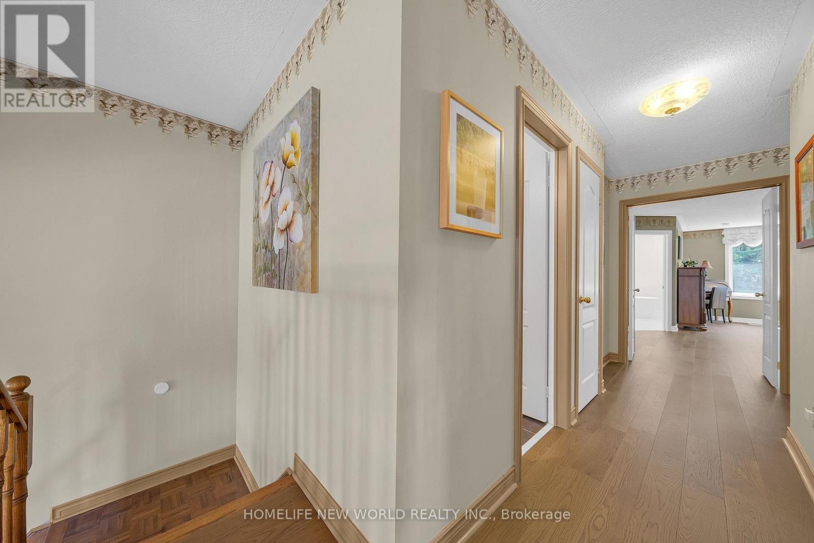 2326 YORKTOWN CIRCLE - 26